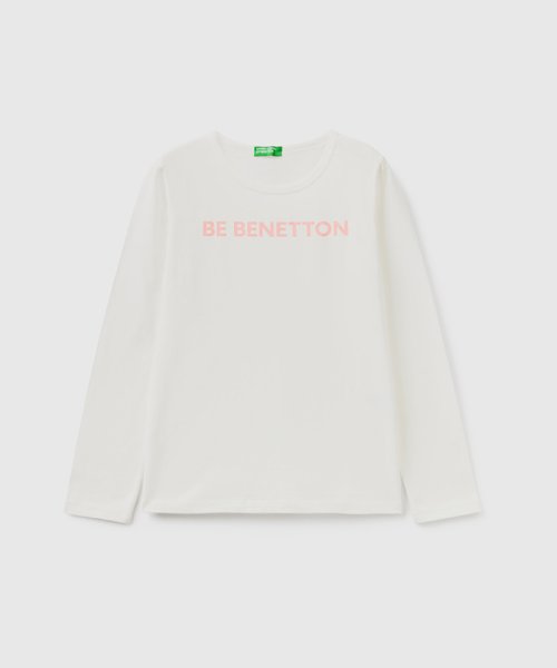 BENETTON (UNITED COLORS OF BENETTON GIRLS)(ユナイテッド　カラーズ　オブ　ベネトン　ガールズ)/キッズベーシックロゴプリント長袖Tシャツ・カットソーG/オフホワイト