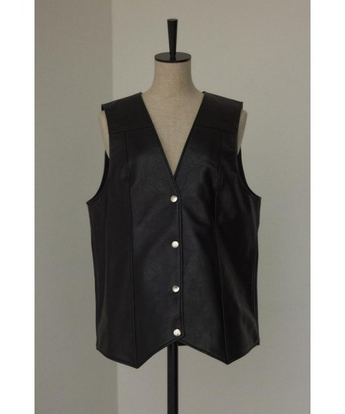 BLACK BY MOUSSY(ブラックバイマウジー)/fake leather vest/BLK