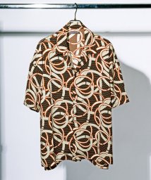 LUXSTYLE(ラグスタイル)/スカーフ柄半袖オープンカラーシャツ/半袖シャツ メンズ オープンカラー 開襟シャツ ビッグシルエット スカーフ柄/ブラウン