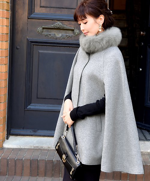 フォックスファー付きケープコート(K484) フォックスファー付きケープコート(K484) TM2138226844(16445円)