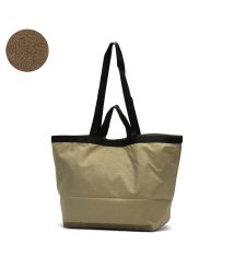 hobo(ホーボー)/ホーボー トートバッグ hobo TOTE BAG NYLON OXFORD with COW SUEDE トート バッグ 肩掛け 横 HB－BG4010/ベージュ