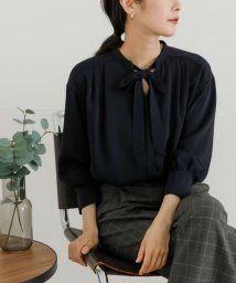 URBAN RESEARCH(アーバンリサーチ)/2WAYボウタイブラウス/NAVY