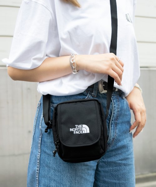 THE NORTH FACE(ザノースフェイス)/THE NORTH FACE ノースフェイス 日本未入荷 FLAP BAG MINI フラップ ミニ 斜めがけ ショルダー バッグ/ブラック