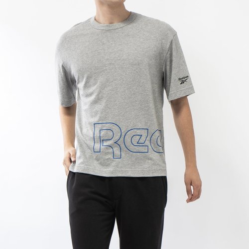 Reebok(リーボック)/グラフィック ショートスリーブ Tシャツ / RI GRAPHIC SHORT SLEEVE TEE /グレー