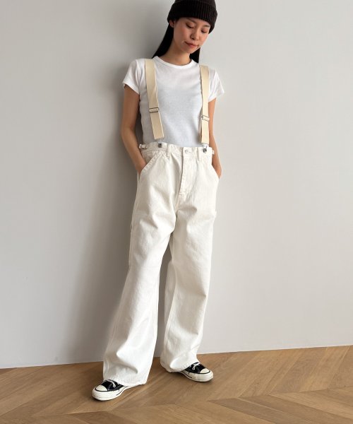 arc(アーク)サスペンダー付きホワイトデニムパンツ(505521116 