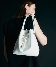 THE ART OF CARRYING(ザ　アートオブキャリング)/【THE ART OF CARRYING / ジ・アートオブキャリング】POUCH / 軽量 巾着バッグ/ホワイト