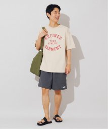 B.C STOCK(ベーセーストック)/カレッジロゴ Tシャツ ”REFINED GARMENT”/ベージュ