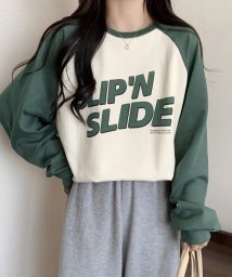 shopnikoniko(ショップにこにこ)/ロゴプリント ラグラン ロングTシャツ 【即納】 トップス カットソー ロンT ロゴT トレーナー 長袖 ラグラン バイカラー 配色 英字ロゴ フロントロゴ 薄/グリーン