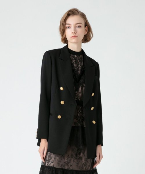 【LOULOU WILLOUGHBY】ギャバジンテーラードジャケット LOULOU WILLOUGHBY WILLOUGHBY店舗とオンラインショップ限定販売になります フィッティングモデル 詳細画像 172cm B82 W66 H92　着用サイズ：02