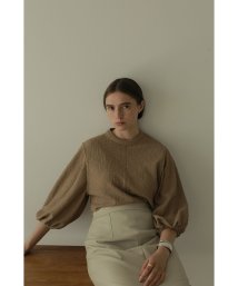 MANOF(マノフ)/VOLUME PUFF WRINKLE TOPS/BEIGE