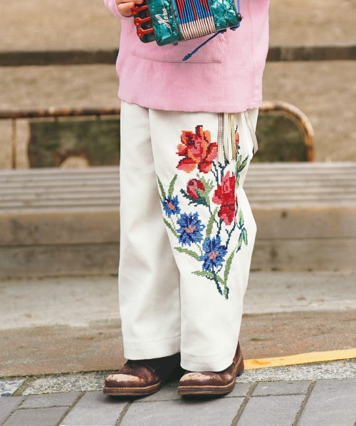 ゴートゥーハリウッド GO TO HOLLYWOOD キャンバス 刺繍 パンツ  