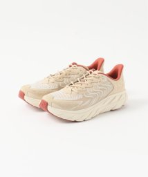 JOURNAL STANDARD(ジャーナルスタンダード)/HOKA ONEONE / ホカ オネオネ CLIFTON LS 1141550/ベージュ