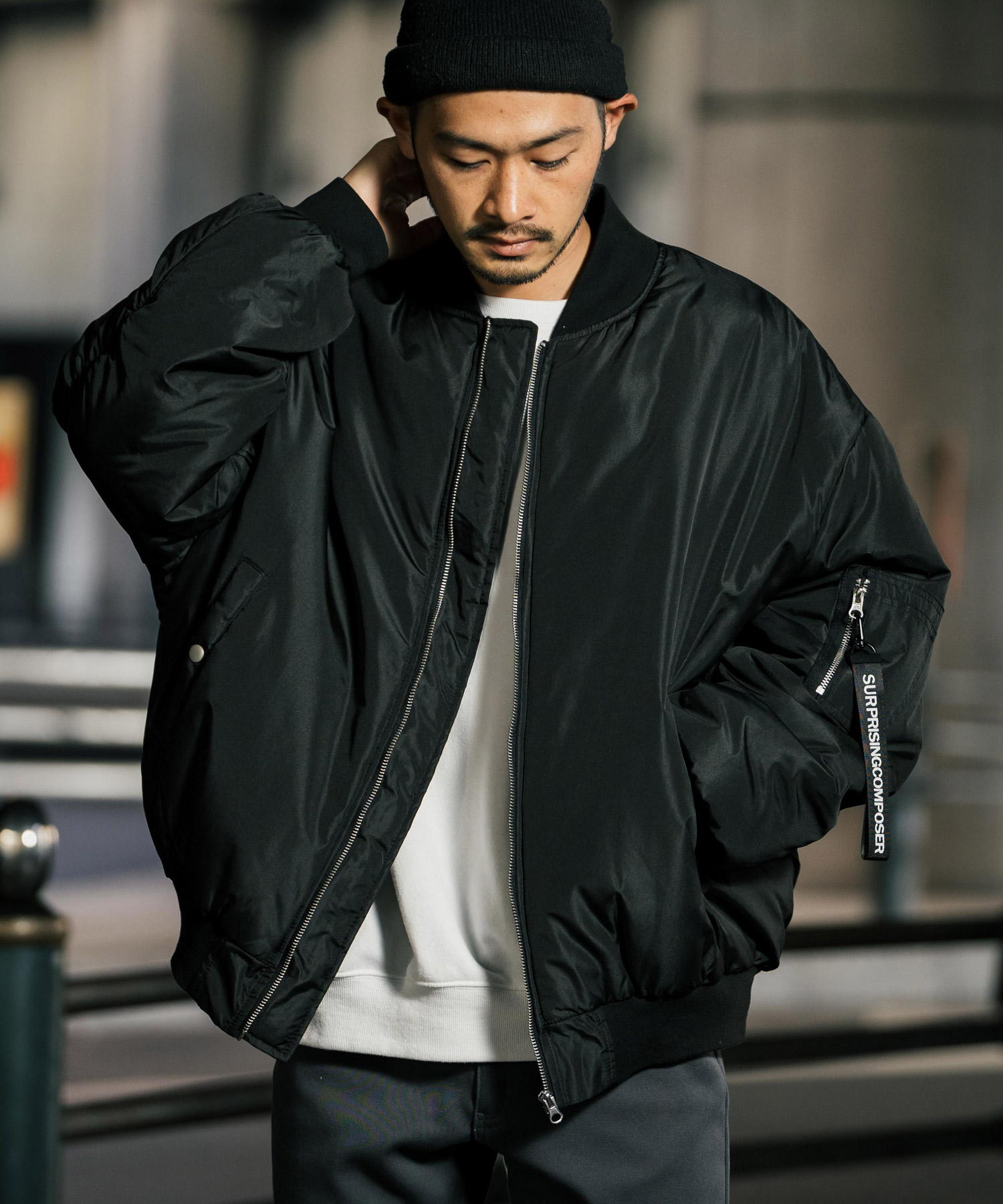 黒 すばやく レザー ジャケット ルーズフィット