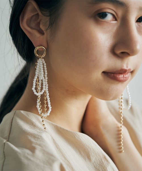 marjour(マージュール)/PEARL×BALLCHAIN PIERCE/ゴールド