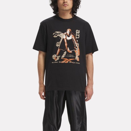 Reebok(リーボック)/バスケットボール アイバーソン グラフィック Tシャツ / BB IVERSON GRAPHIC TEE /ブラック