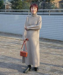 URBAN RESEARCH ROSSO(URBAN　RESEARCH　ROSSO)/F by ROSSO　タートルフレアニットワンピース/BEIGE