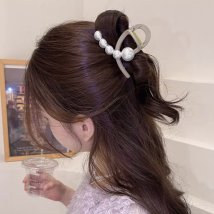 miniministore(ミニミニストア)/ヘアクリップ バンスクリップ パール付き/ベージュ