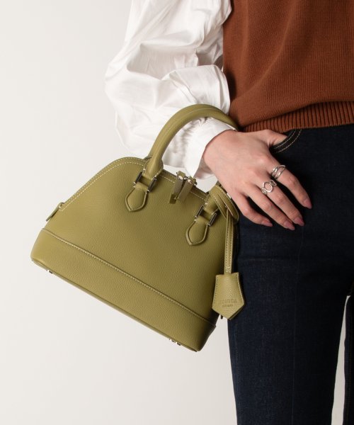 美品 ガッティノーニ GATTINONI 剃っ ボストンバッグ 30-24053003 