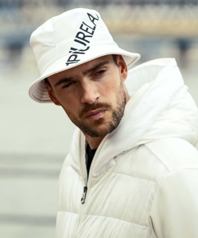 1PIU1UGUALE3 RELAX(ウノピゥウノウグァーレトレ リラックス)ロ