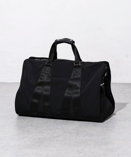 「ESSENTIAL LINE」ガーメントドラムバッグ The Taylor 表生地には撥水を施した機能性素材 SYNEX サイネックス を使用