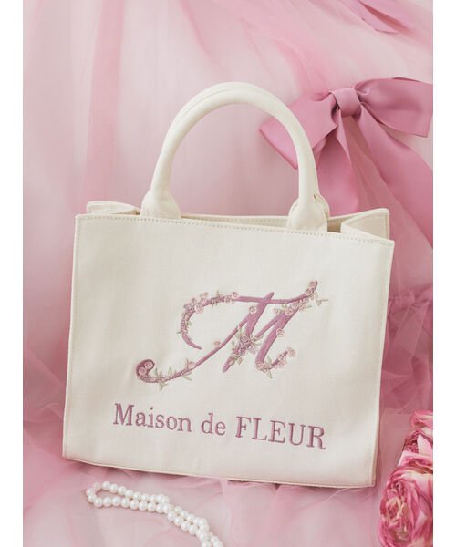 Maison de FLEUR(メゾンドフルール)/フラワーイニシャル刺繍トートバッグ/その他系1
