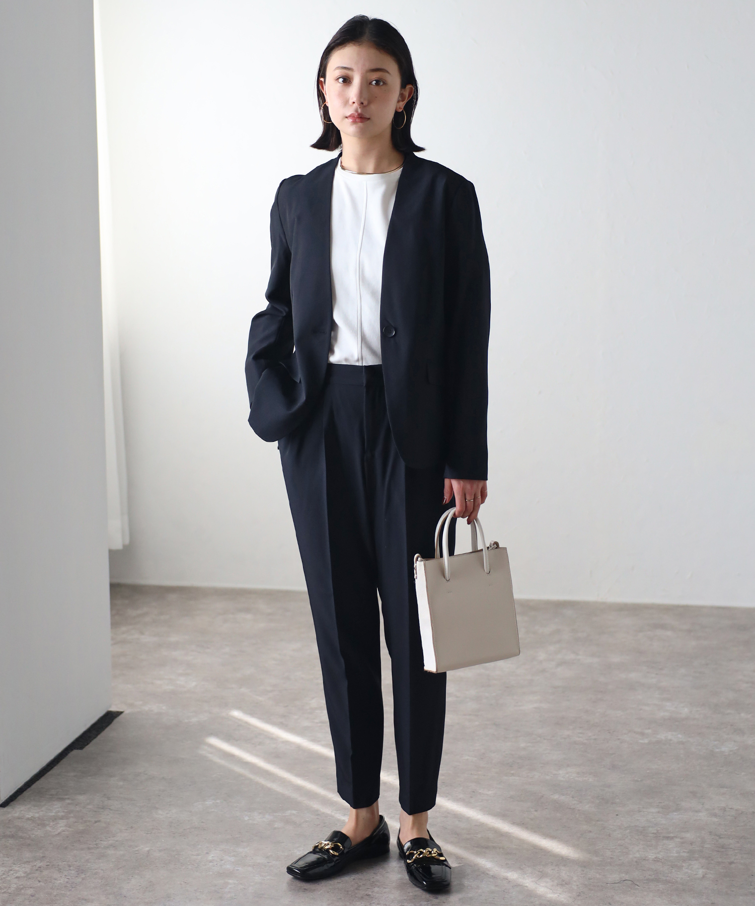 未使用 定価5万 VICKY セットアップ パンツスーツ ストライプ 0