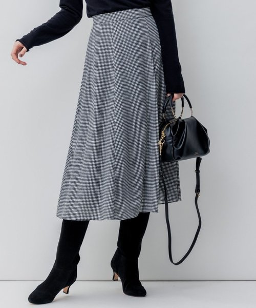 【洗える】バックサテンアムンゼン千鳥プリント スカート 