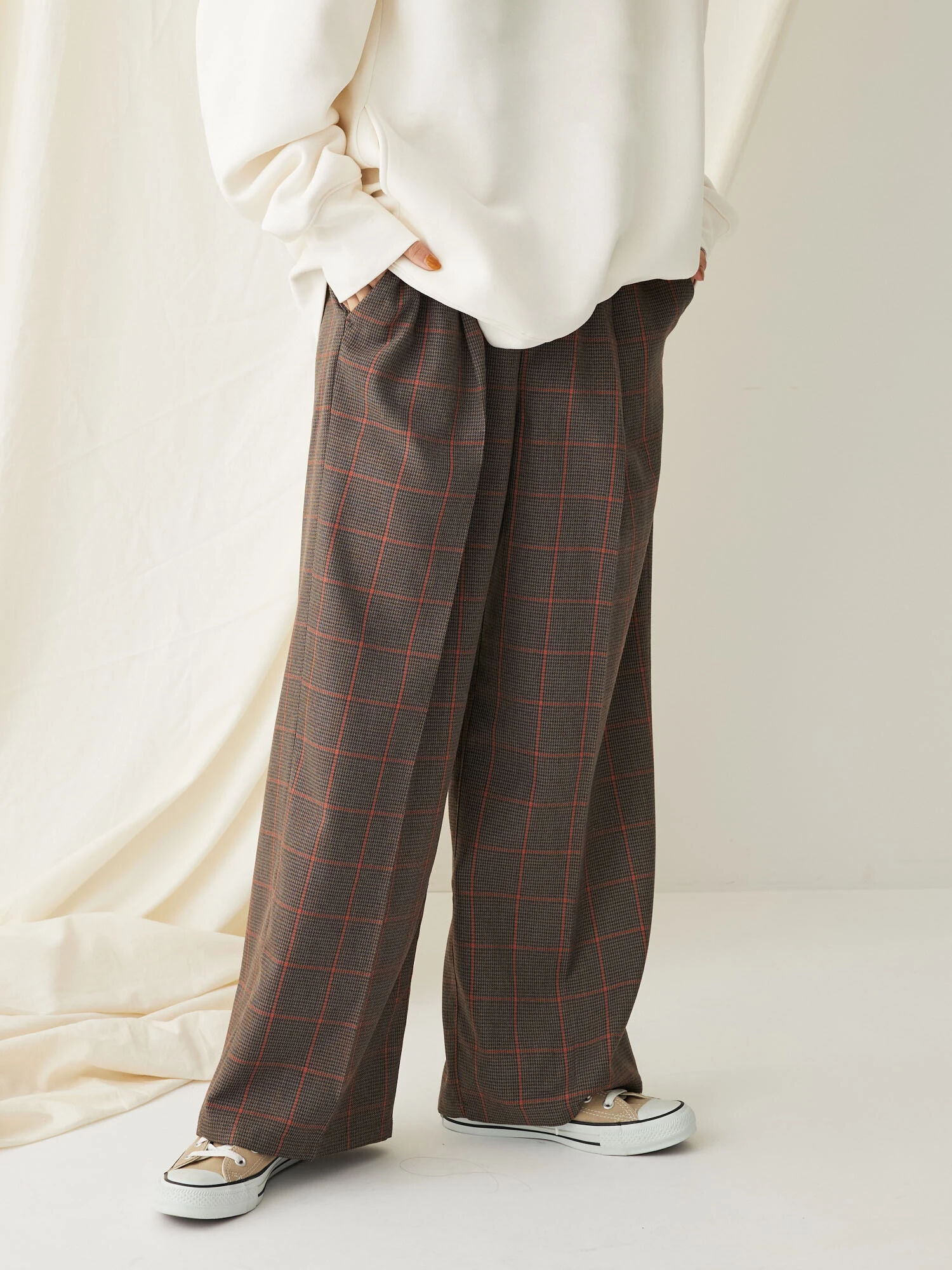 センタープレスチェックパンツ