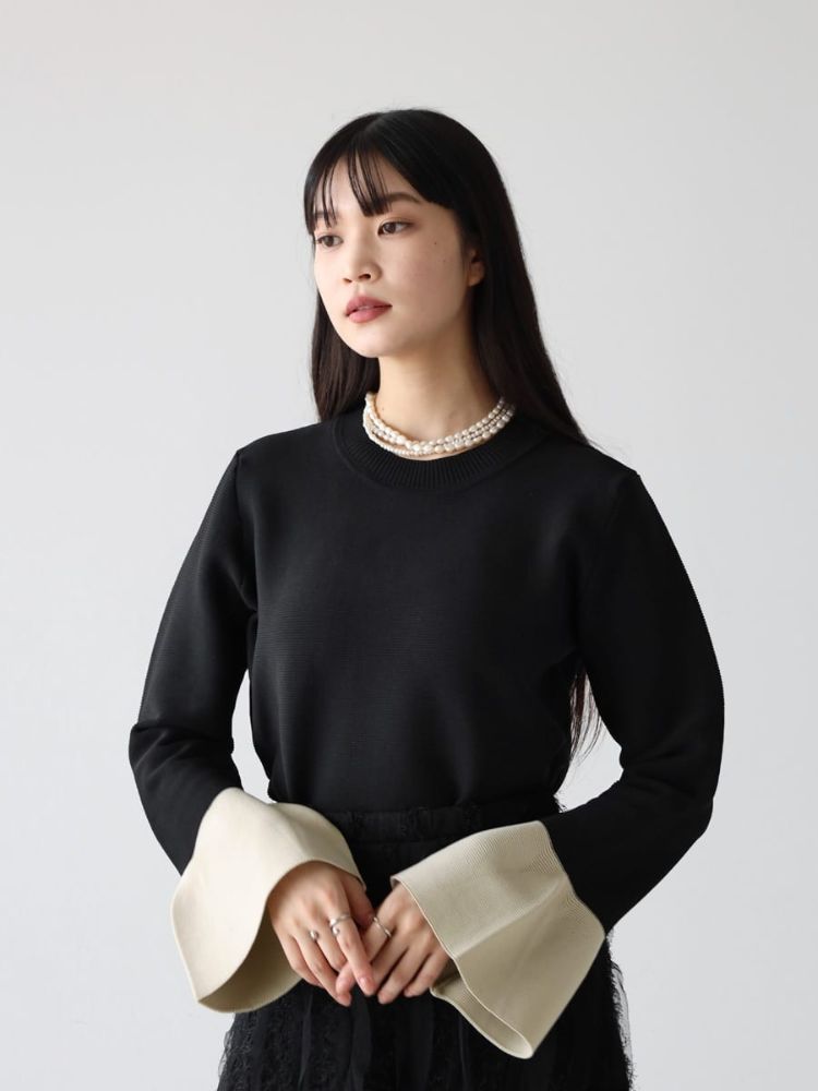 【未使用タグ有り】RADIATE  ニット　ブラック