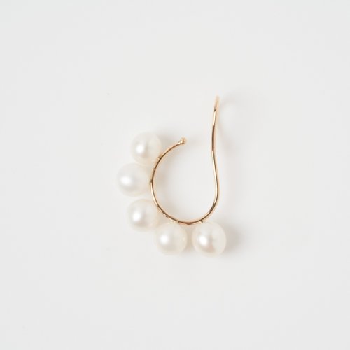 Saskia Diez(サスキア ディーズ)/5PEARL EARCUFF/ゴールド