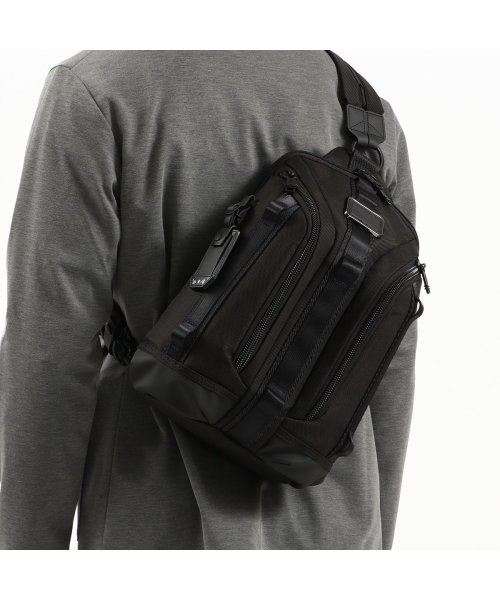 日本正規品】 トゥミ ボディバッグ TUMI Alpha Bravo 「ナイト 
