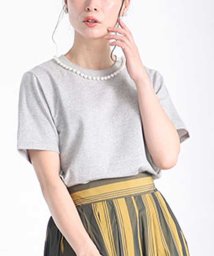 Sawa a la mode(サワアラモード)/アクセ要らずの華やかパール付きTシャツ/グレー