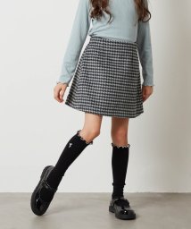 a.v.v(KID'S)(アー・ヴェ・ヴェキッズ)/[140－150]【セットアップ対応】シャギーチェック台形スカート/ブラック