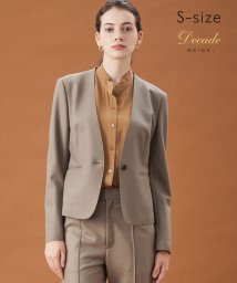 BEIGE，(ベイジ，)/【S－size】CORBY / ノーカラージャケット/TAUPE