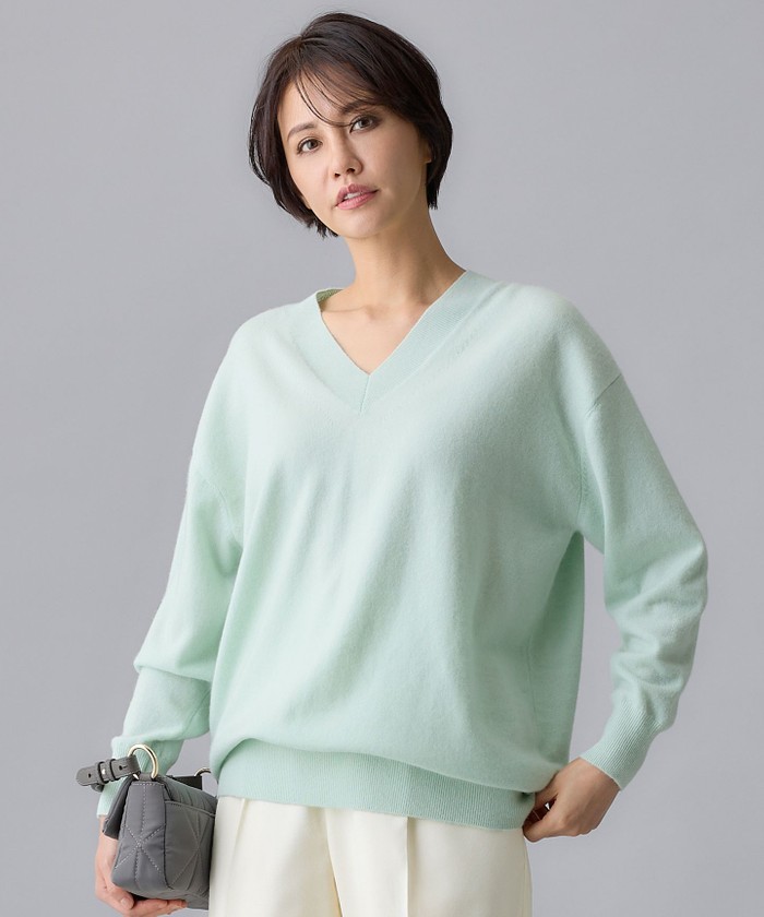 洗える】ピュアカシミヤVネック ニット(505708359)｜阪急百貨店公式