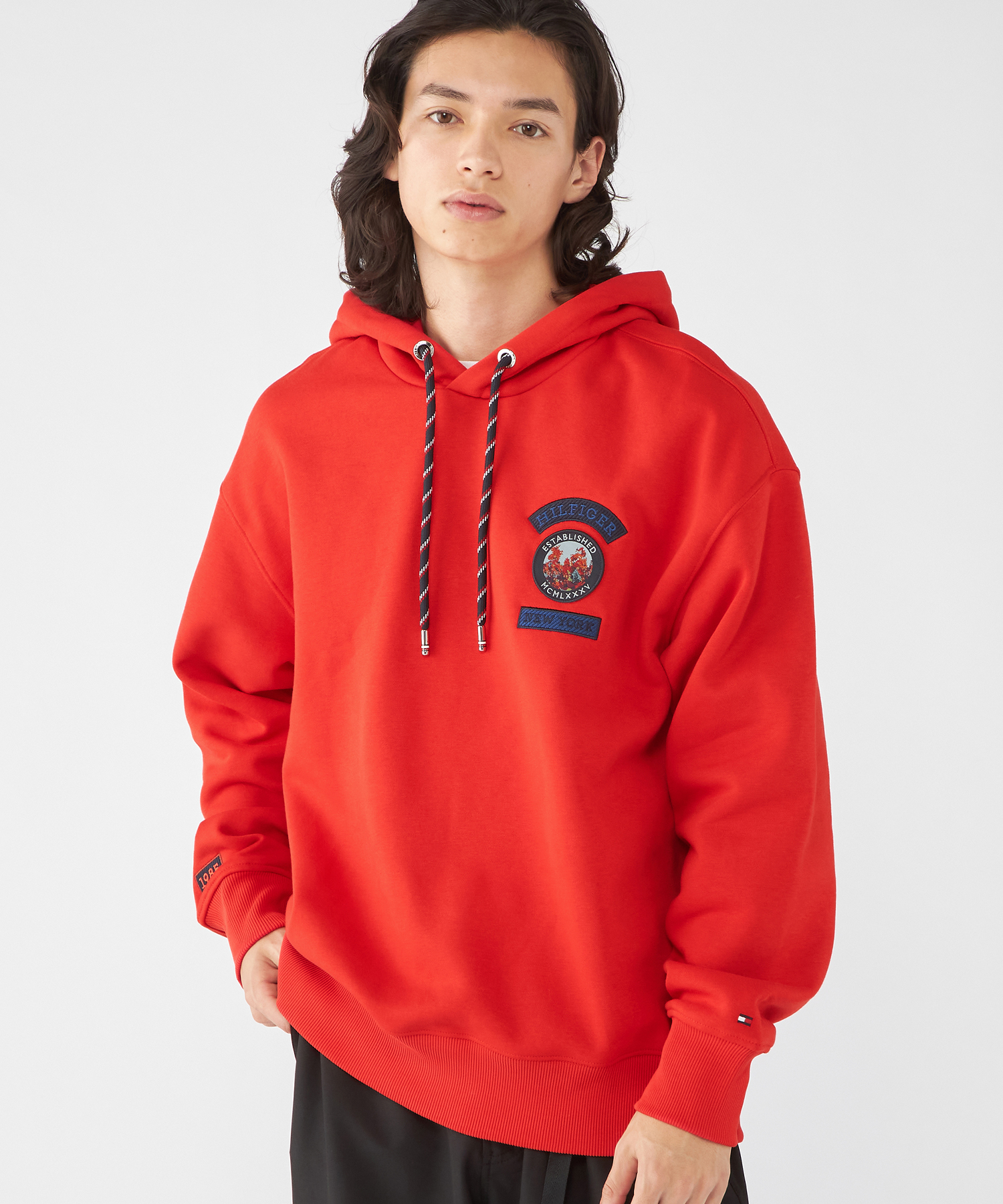 MOUNTAIN　HILFIGER　CAMO　HOODY　（レッド）-　トミーヒルフィガー　TOMMY