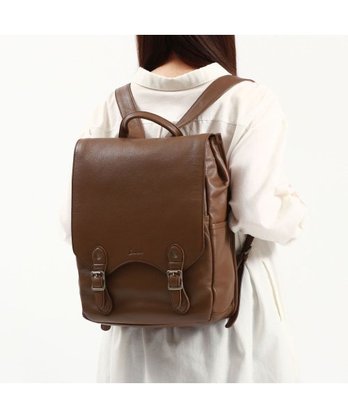 ダコタ リュック Dakota ファレル リュックサック スクエア かぶせ フラップ A4 コンパクト 本革 レザー 1034242 フラップ かぶせ A4 1034242 リュックサック スクエア リュック コンパクト レザー ダコタ ファレル 本革 Dakota HO1864181021(14300円)