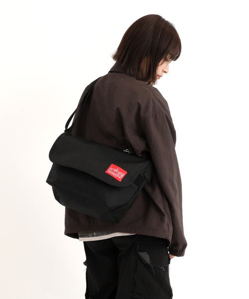 Manhattan Portage(マンハッタンポーテージ)/NY Messenger Bag JR Ver.2/Black