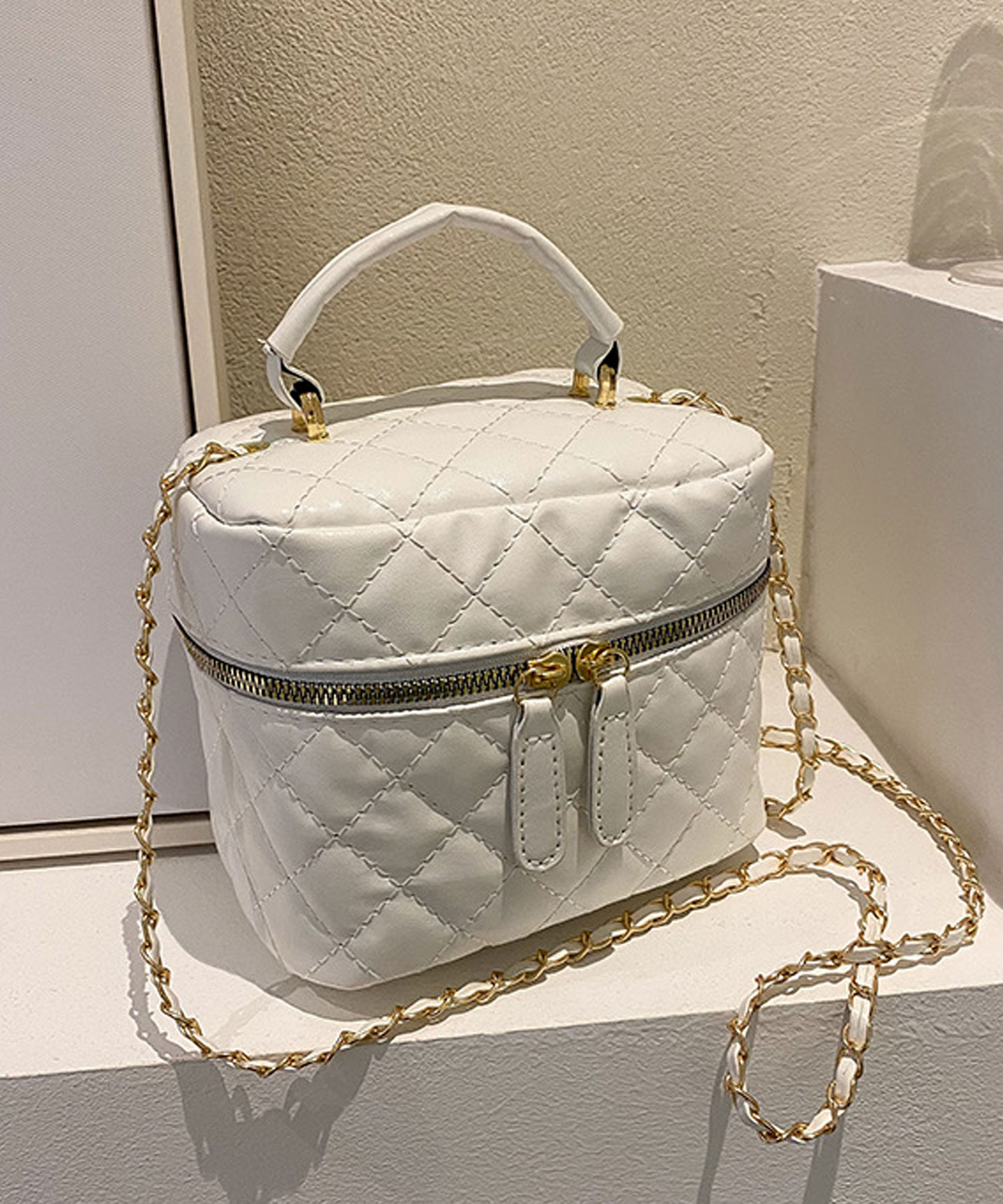 値下げ　CHANEL バニティ　化粧ポーチ　バッグ