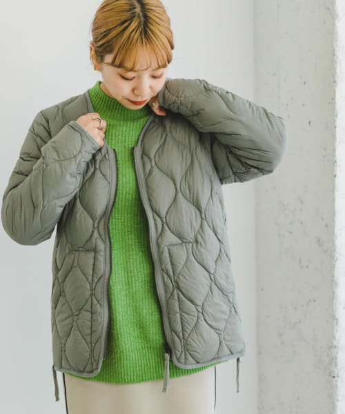 ITEMS URBANRESEARCH(アイテムズアーバンリサーチ（メンズ）)/TAION　MILITARY Wzip V－NECK DOWN JACKET/DSAGEGRN