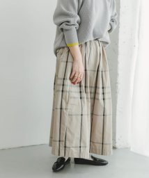 ITEMS URBANRESEARCH(アイテムズ アーバンリサーチ（レディース）)/『LONGサイズあり』チェックタックボリュームスカート/L.BEG