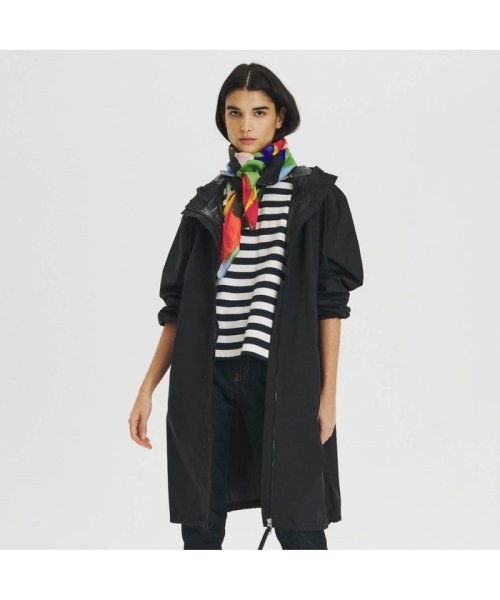 透湿防水ロングフーデッドパッカブルジャケット 