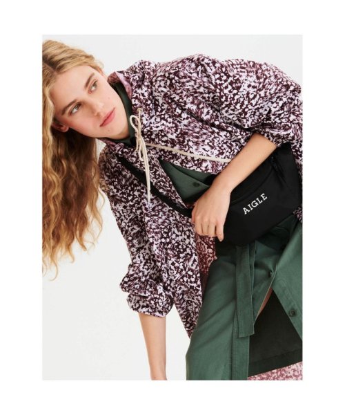 透湿防水ロングフーデッドパッカブルジャケット 