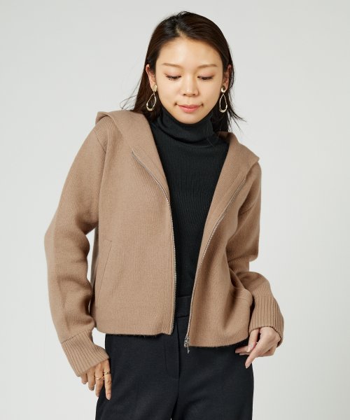 トップス　LANA CASH VARSITY HOODIE 