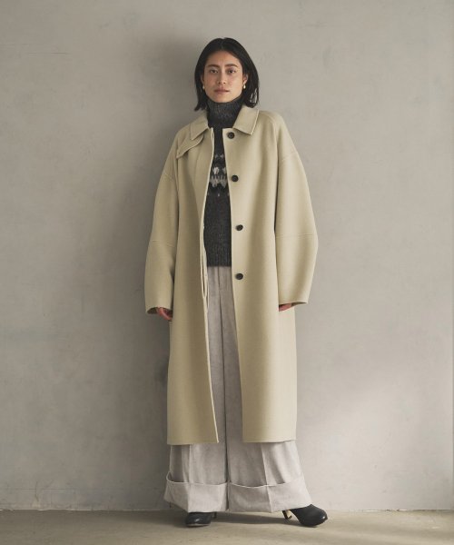 【Audrey and John Wad】ハンドメイドステンカラーロングコート H164 B79 W58 H82 5cm 着用サイズ：M　着用カラー：ベージュ系その他 H174 着用サイズ：M　着用カラー：ブラック