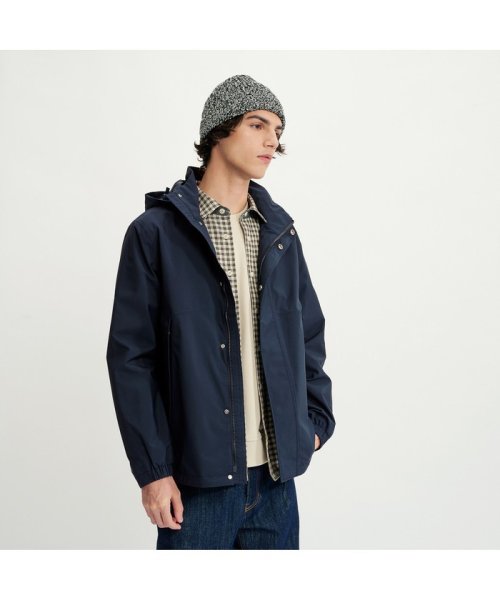 ＡＩＧＬＥ MEN(エーグル　メンズ)/ゴアテックス フーデッドジャケット/ネイビー