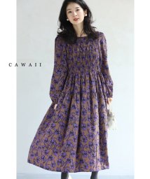 CAWAII/凛と咲く紫花シャーリングミディアムワンピース/505753613