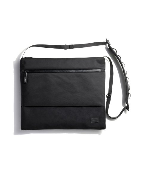 アントラック ショルダーバッグ ブランド 大きめ UNTRACK 軽量 斜めがけ かっこいい バッグ ナイロン A4 14インチ 60053 アントラック 60053 M1594261691(12155円)