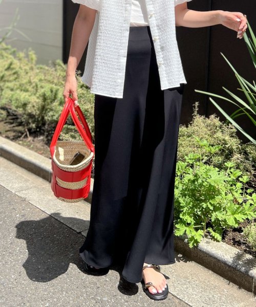 ウォッシャブルマットサテンナロースカート 