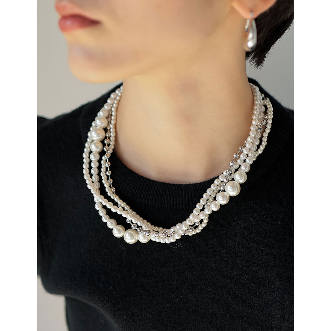 eliou (エリュー) Remmy グリーンネックレス　パールビーズ eliou (エリュー) Remmy グリーンネックレスパールビーズ